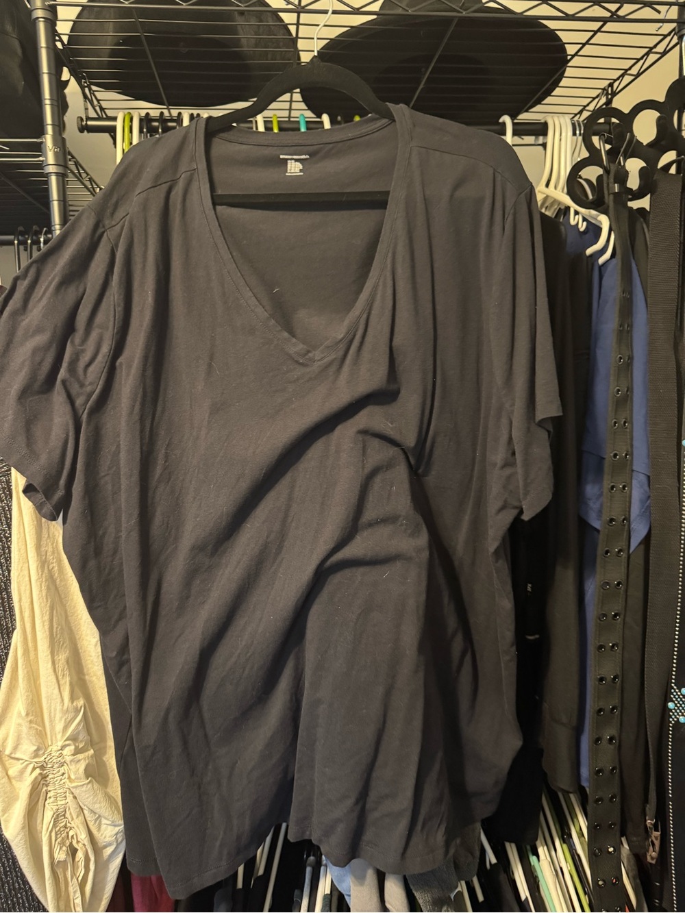 Amazon Essentials Black V-Neck Short Sleeve Tee